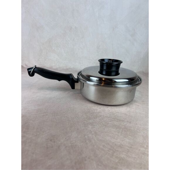 Chef’s Ware Townecraft Saucepan Pot 8” Stainless Steel Tri Ply - Picture 1 of 8